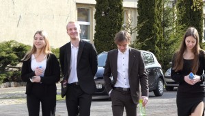 Malbork. Rozpoczął się maturalny maraton. Zobacz materiał wideo.