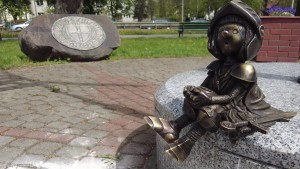 Nowy Marianek już Skwerze Miast Partnerskich w Malborku. Zobacz wideo. 