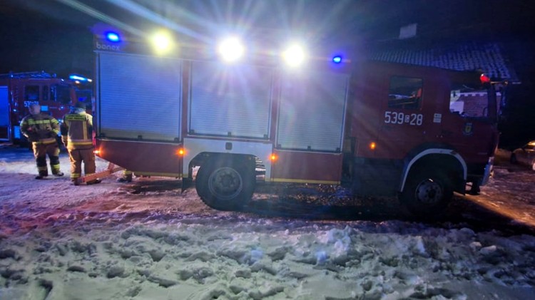 Gmina Stary Dzierzgoń. W trakcie gaszenia pożaru strażacy znaleźli…