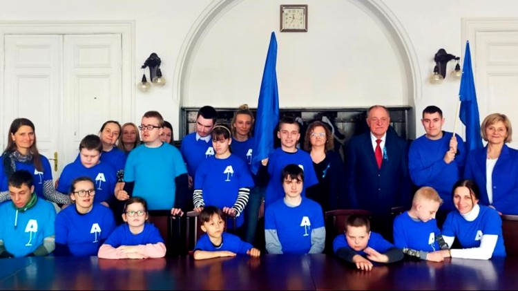 Malbork. Wychowankowie SORW z odwiedzinami w Starostwie Powiatowym.
