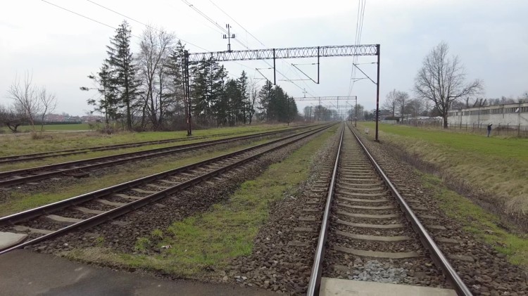 Królewo Malborskie. Śmiertelny wypadek na torach. Nie żyje 17-latek…