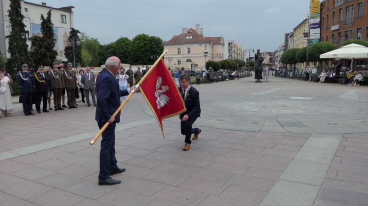 Malbork. Sztandar miasta bez pozytywnej opinii Ministerstwa Spraw Wewnętrznych…