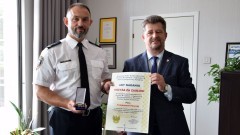 Malbork. Komendant Tomasz Farysej odznaczony Krzyżem za Zasługi.