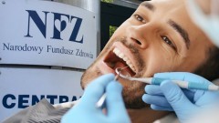 Badanie nie pozostawia złudzeń. Blisko 40 proc. Polaków korzysta wyłącznie z prywatnej opieki stomatologicznej