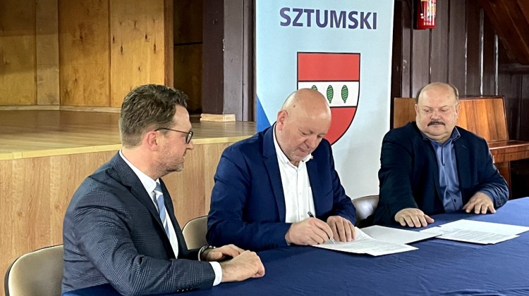 Powiat sztumski. Edukacja ekonomiczna dzieci i młodzieży – podpisano…