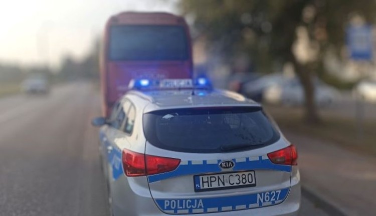 Sztum. Policjanci zatrzymali pijanego kierowcę autobusu.