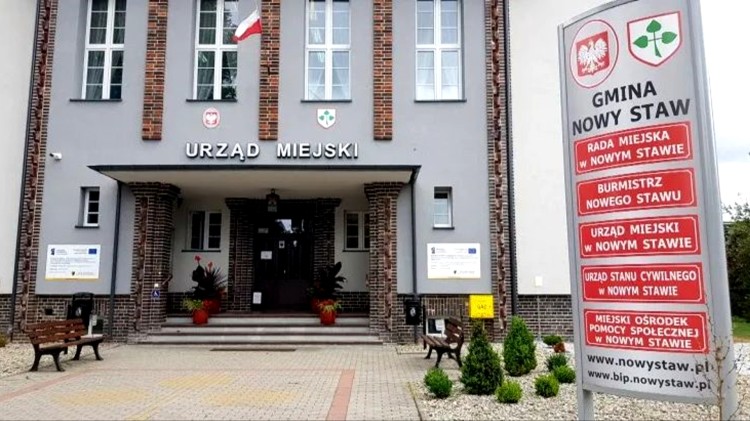We wtorek nadzwyczajna sesja Rady Miejskiej Nowego Stawu – sprawdź…