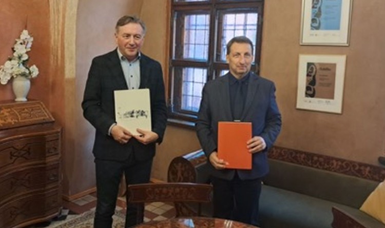Porozumienie o wolontariacie i edukacji między Muzeum Zamkowym w Malborku…