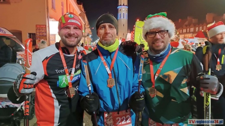 Bieg Świętego Mikołaja w Nowym Stawie – sport, radość i świąteczna…