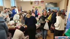 Świąteczny Jarmark w Starostwie Powiatowym w Sztumie – magia, rękodzieło i pomoc dla Zosi. Wideo i zdjęcia