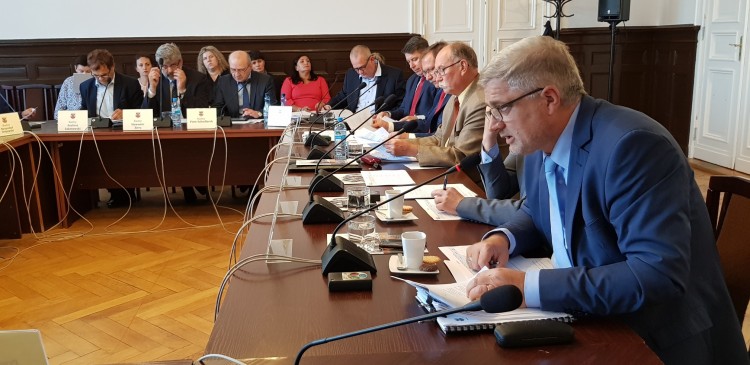 Przedstawienie informacji o stanie realizacji zadań oświatowych. XXXV…