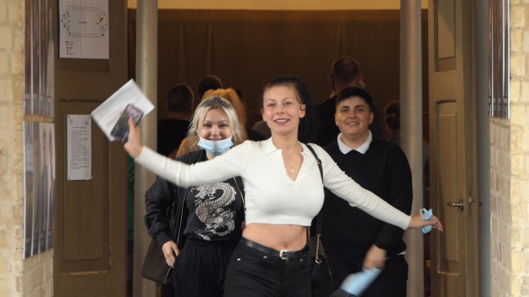 Nowy Staw. Bardzo duże zainteresowanie szczepieniem w Galerii Żuławskiej.…