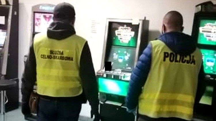 Malbork. Zarekwirowano kolejne nielegalne automaty do gier hazardowych.…