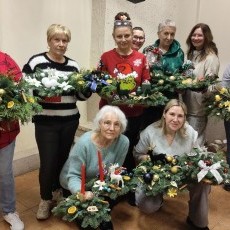 Świąteczne warsztaty florystyczne w Cisach ? kreatywny czas z Gminnym…